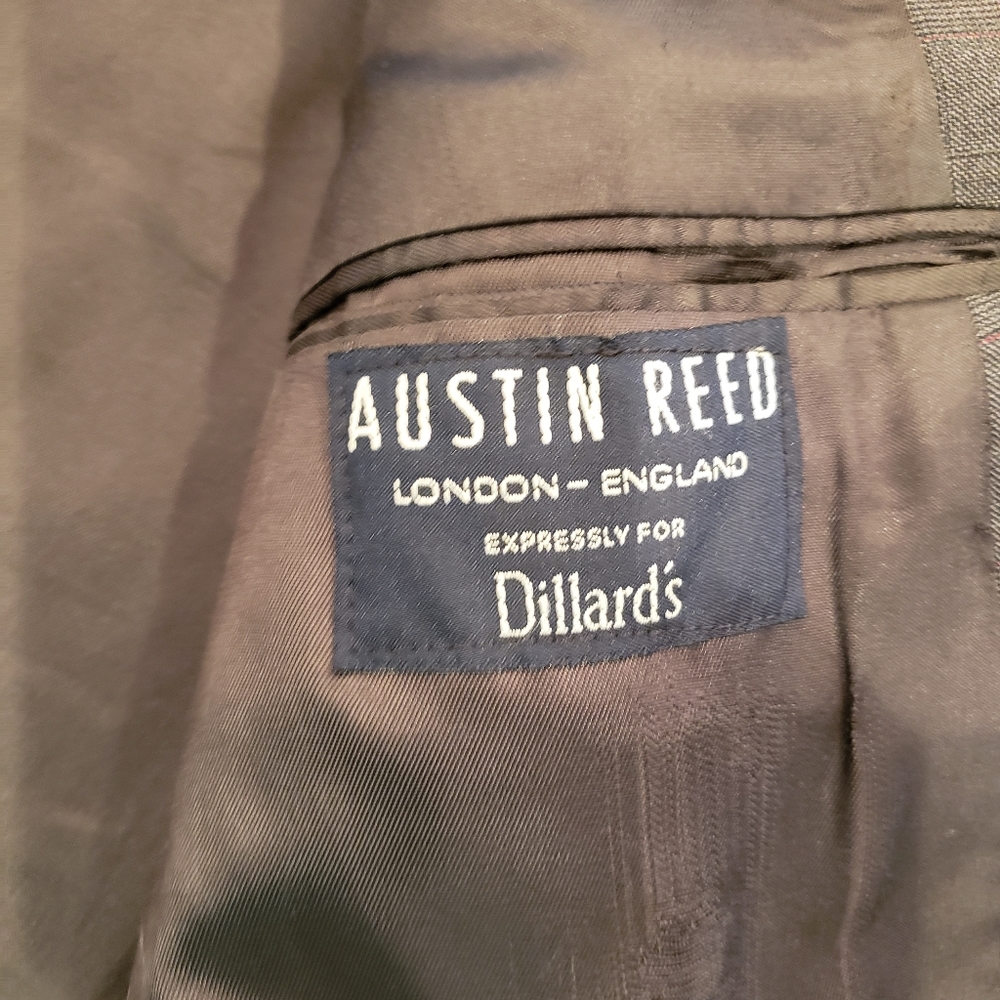 Austin Reed - Picture 5 of 6